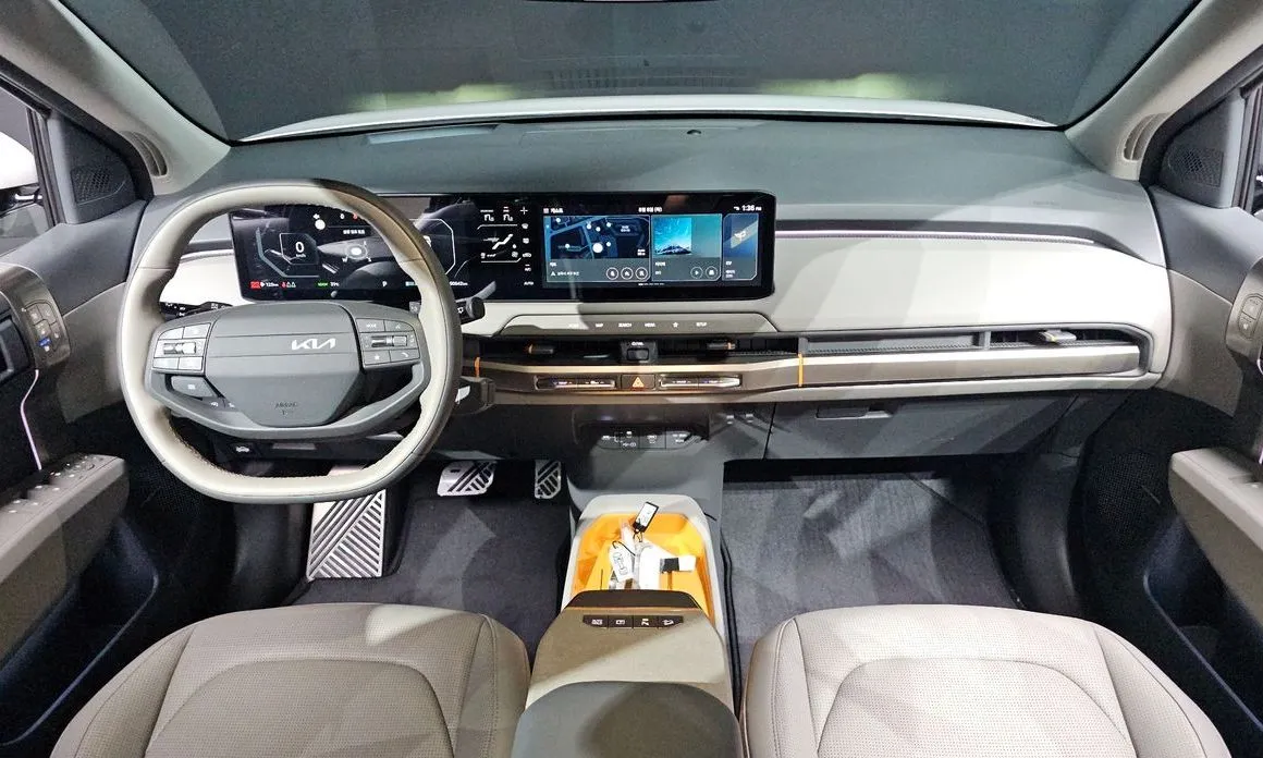 Kia EV3 — фото 6