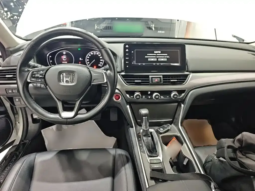 Honda Accord — фото 2