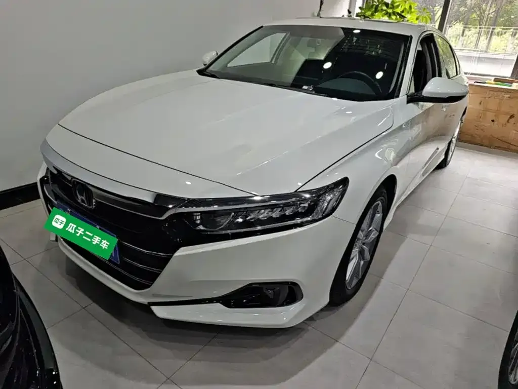 Honda Accord — фото 3