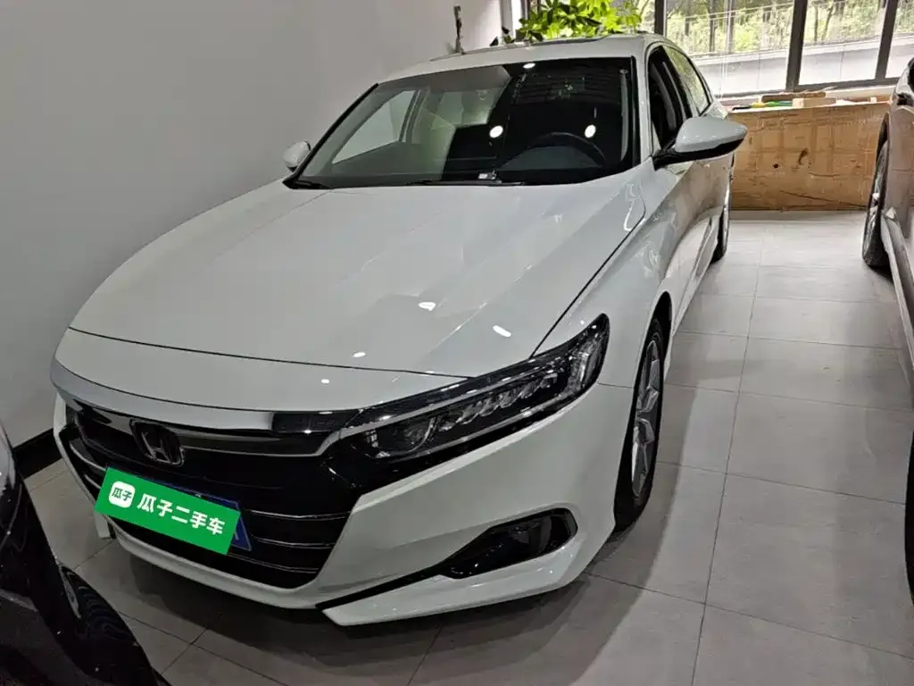 Honda Accord — фото 4