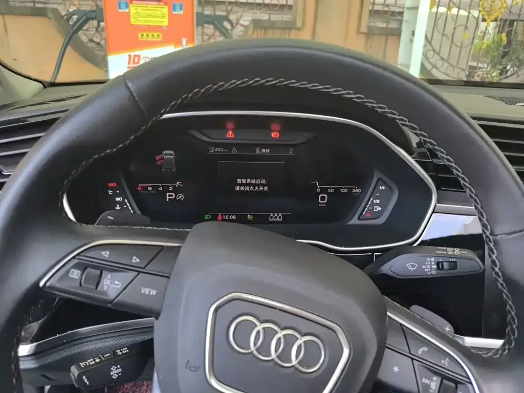 Audi Q3 — фото 2