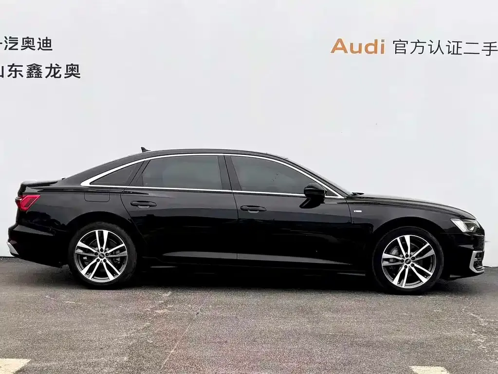 Audi A6L — фото 8