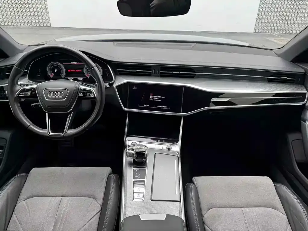 Audi A6L — фото 9
