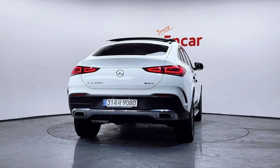 Mercedes-Benz GLE-Class — фото 6