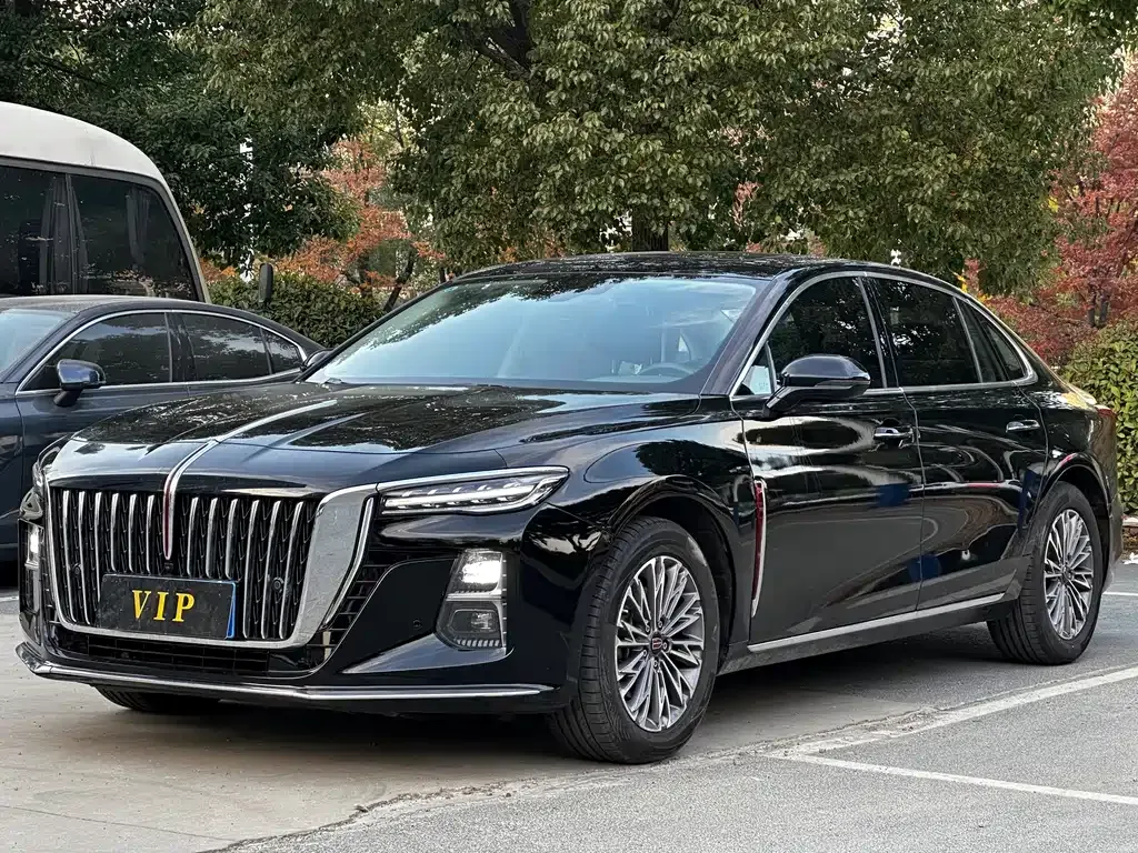 Hongqi H5 — фото 1