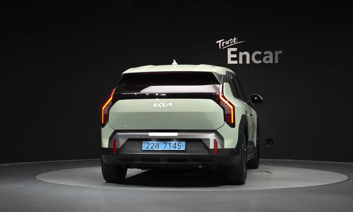 Kia EV3 — фото 2