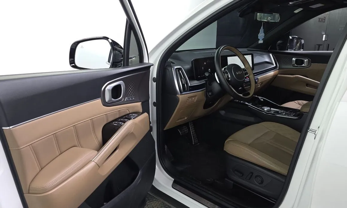 Kia Sorento — фото 6