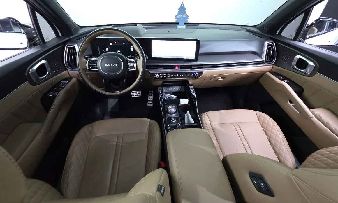 Kia Sorento — фото 7