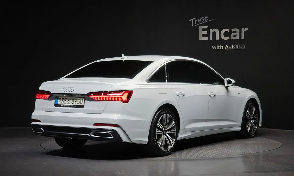 Audi A6 — фото 2