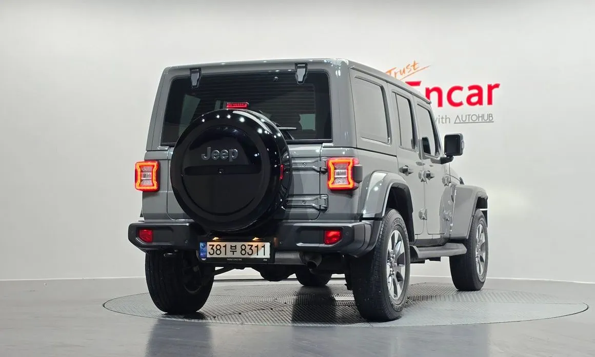 Jeep Wrangler — фото 2