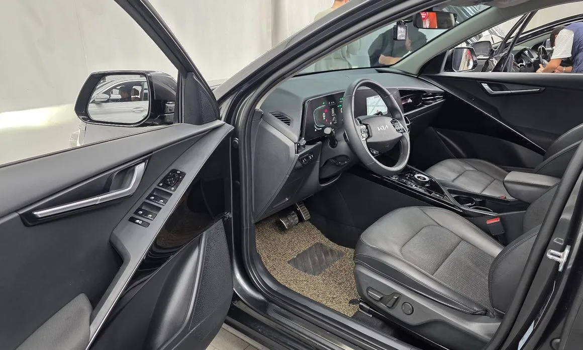 Kia Niro — фото 10