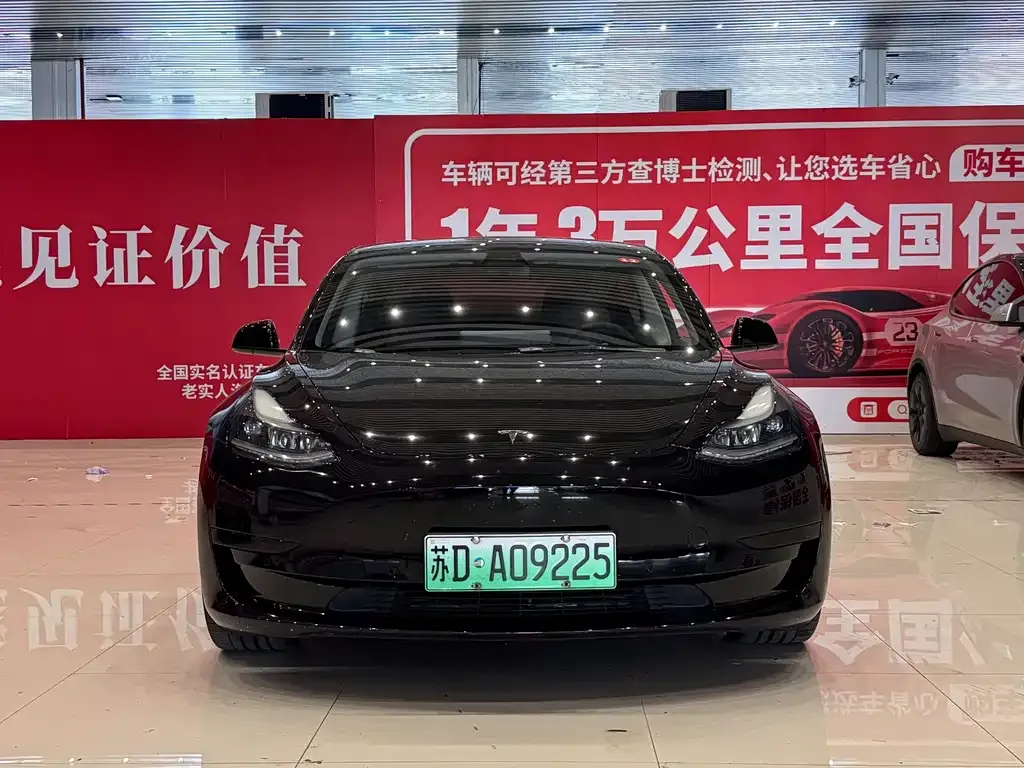Tesla Model 3 — фото 6