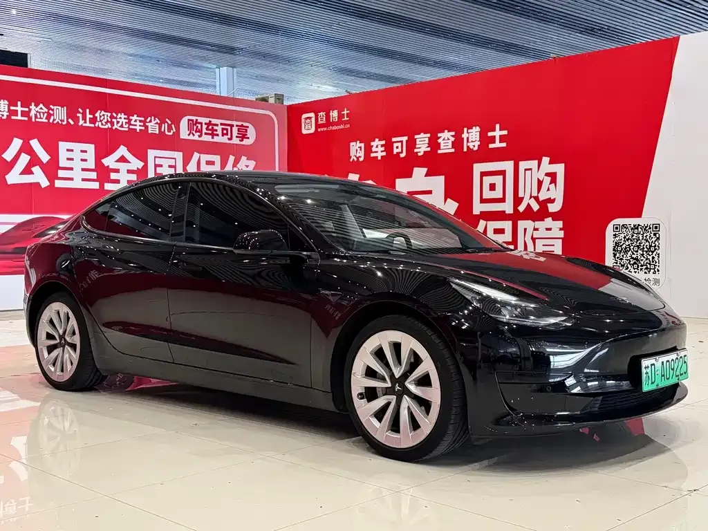 Tesla Model 3 — фото 3