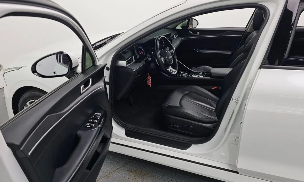 Kia K5 — фото 6