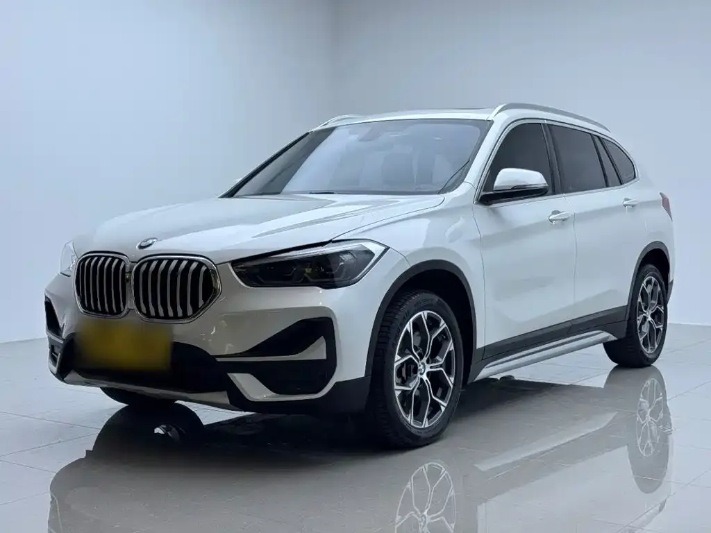 BMW X1 — фото 6