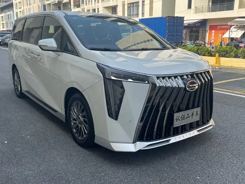 GAC Motor Trumpchi M8 — фото 10