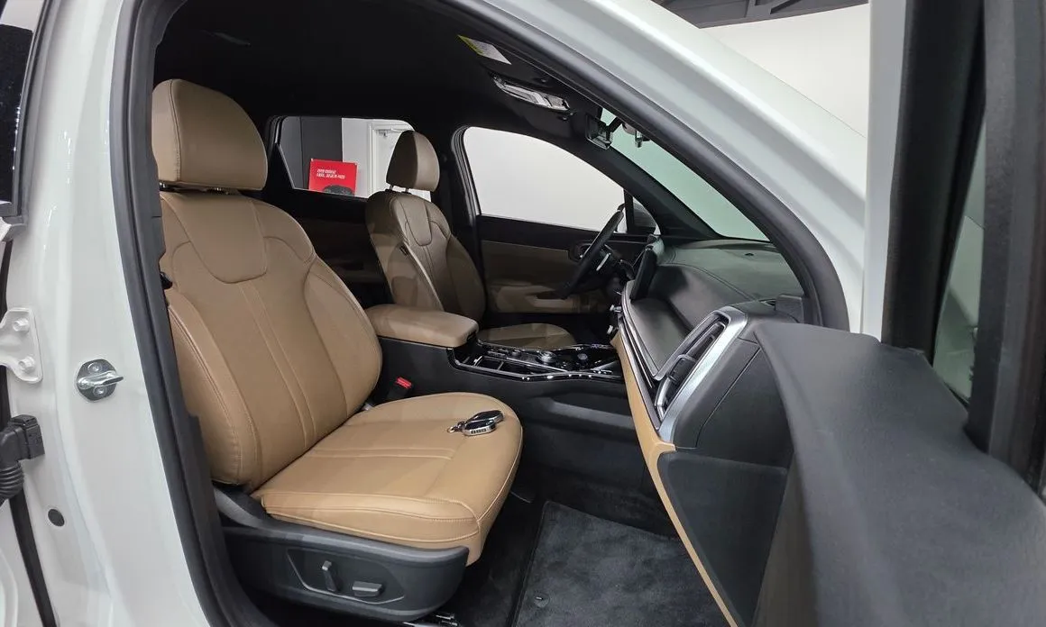 Kia Sorento — фото 6