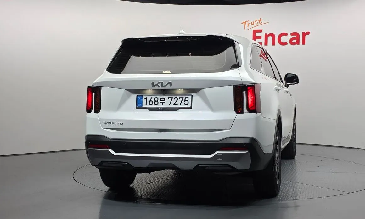 Kia Sorento — фото 3