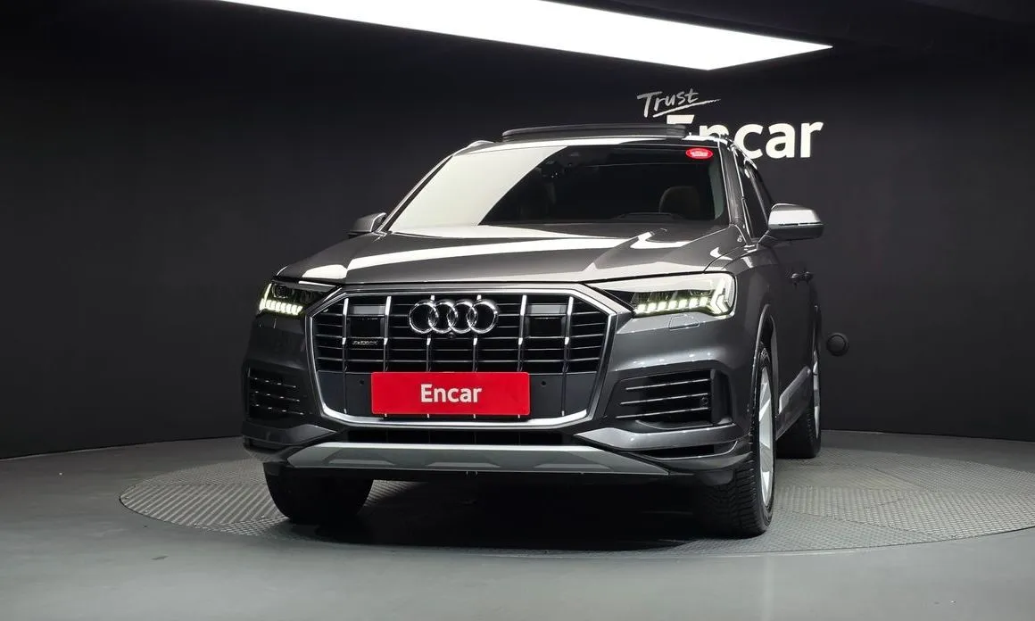 Audi Q7 — фото 2