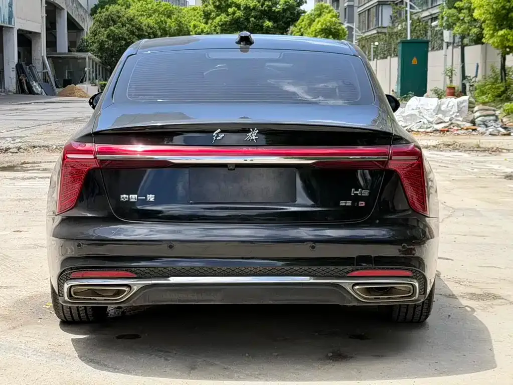 Hongqi H5 — фото 7