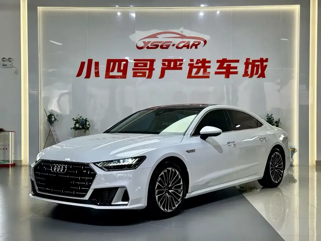 Audi A7L — фото 1