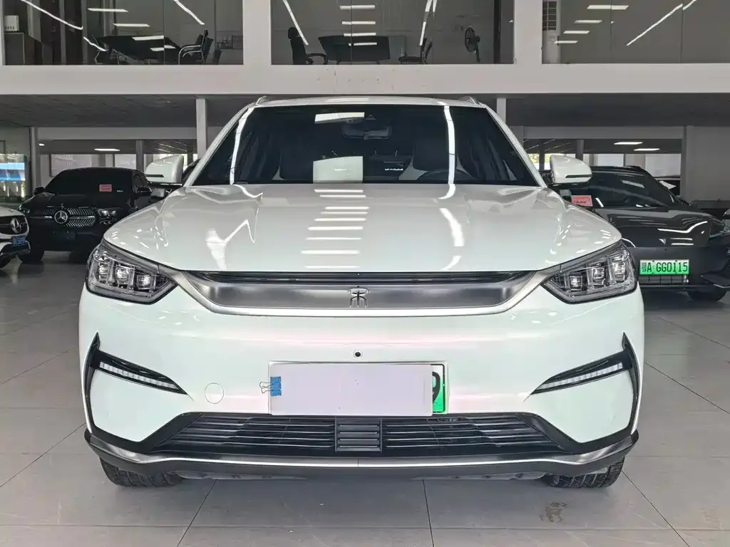 BYD PLUS New Energy — фото 9