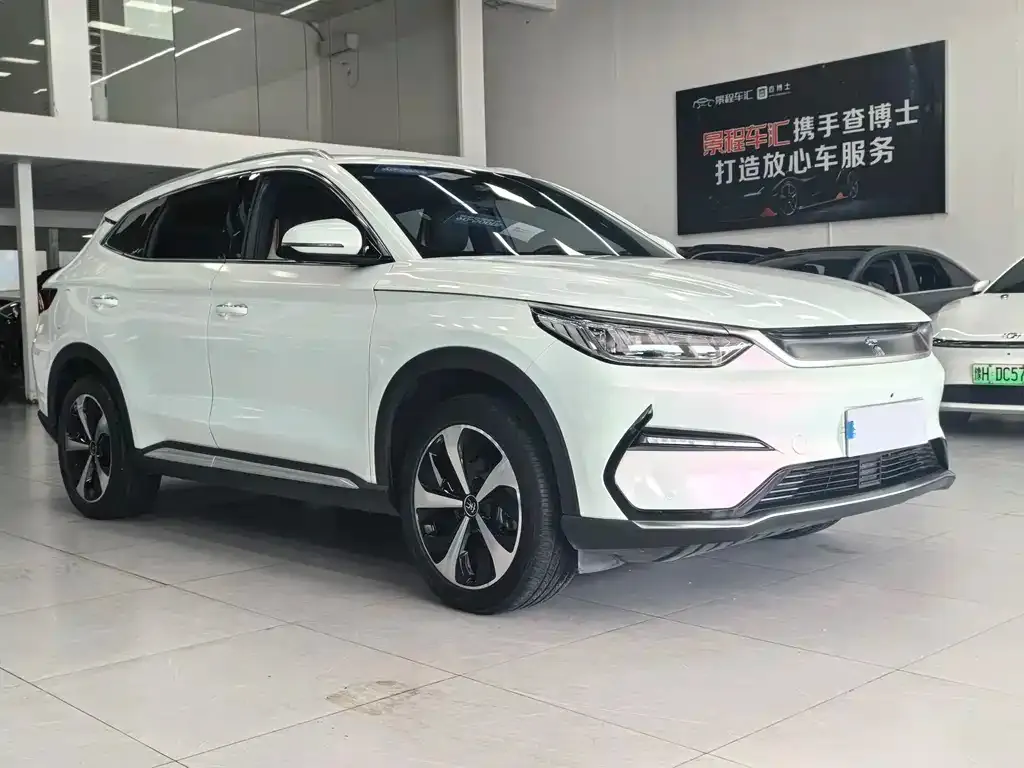 BYD PLUS New Energy — фото 8