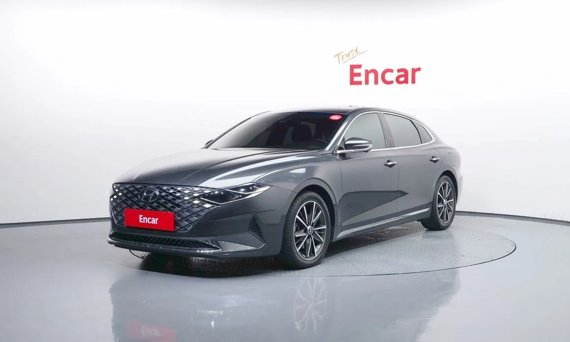 Hyundai Grandeur — фото 1