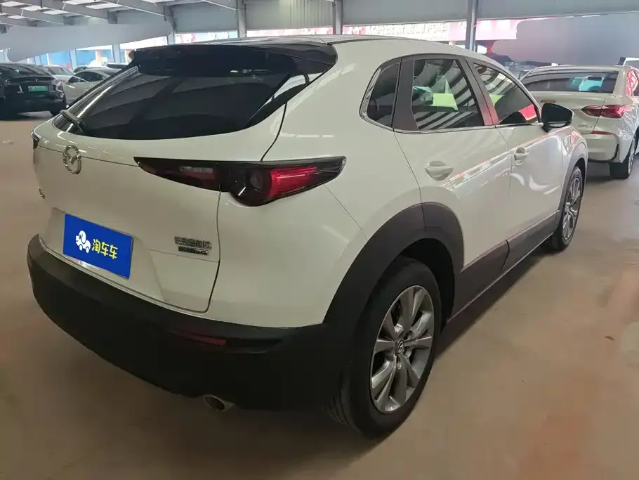 Mazda CX-30 — фото 4