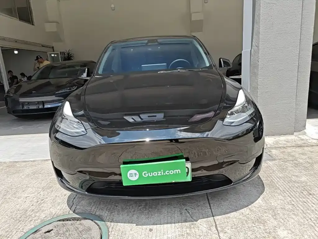 Tesla Model Y — фото 7