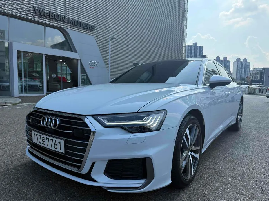 Audi A6 — фото 1