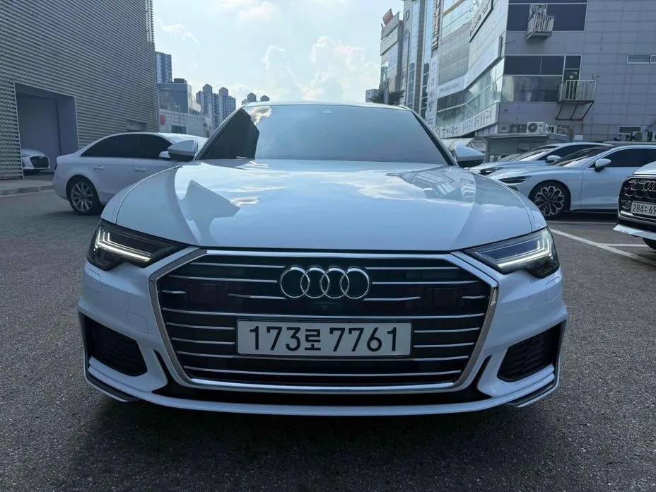 Audi A6 — фото 2