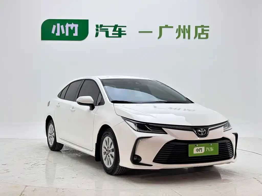 Toyota Corolla — фото 3