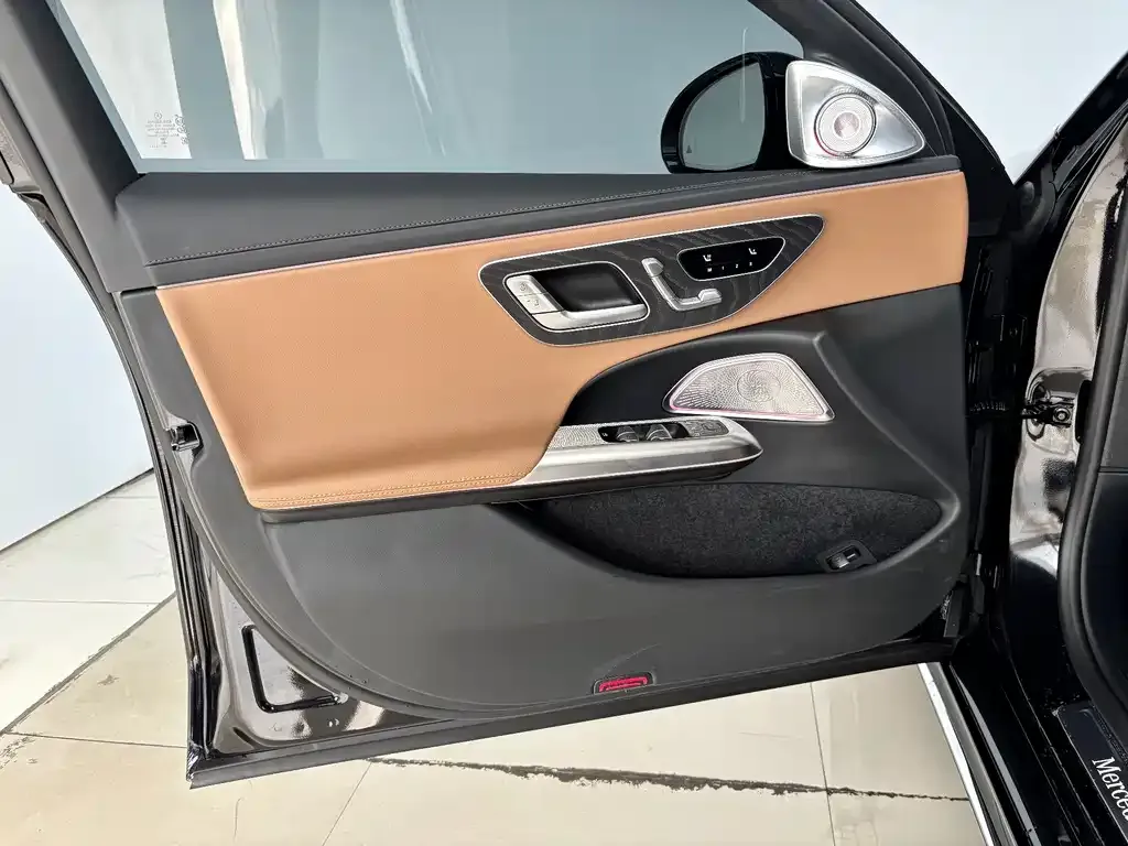 Mercedes-Benz E-Class New Energy — фото 6