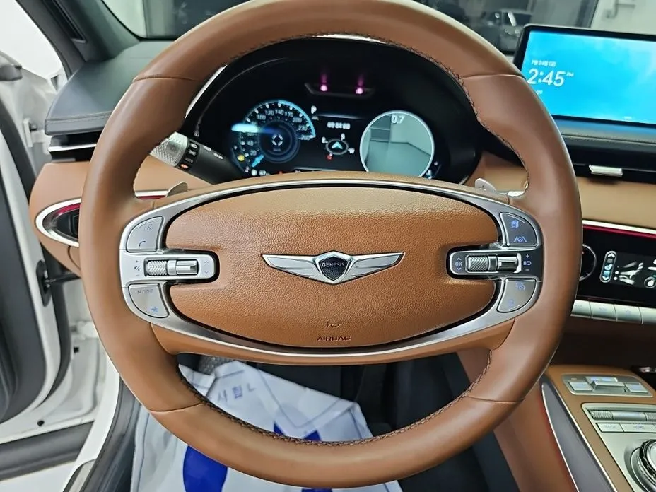 Genesis GV70 — фото 10