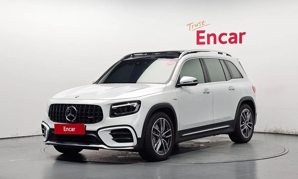 Mercedes-Benz GLB-Class — фото 1