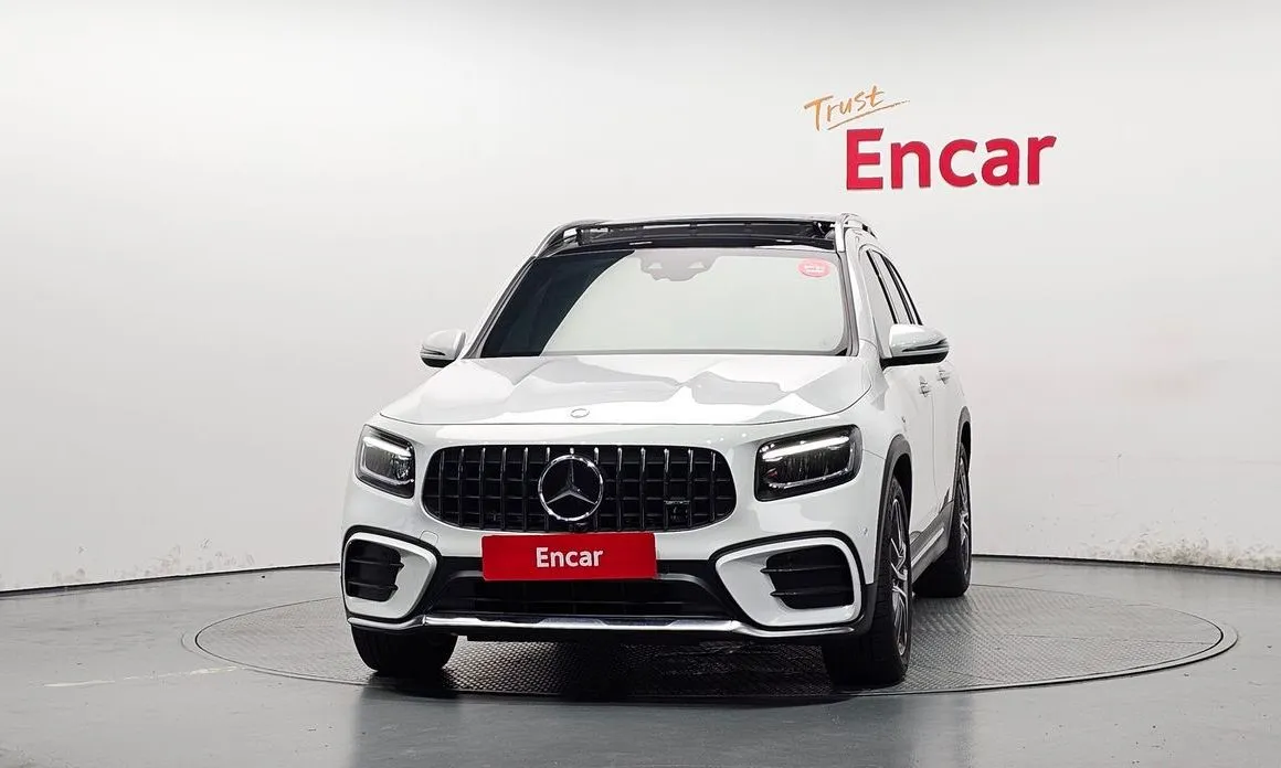 Mercedes-Benz GLB-Class — фото 7