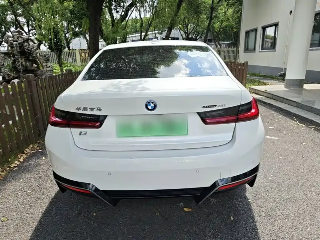 BMW i3 — фото 10