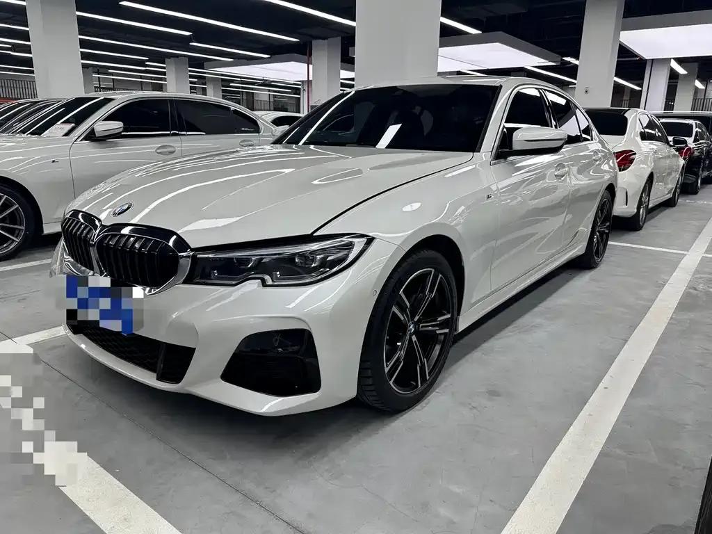 BMW 3 Series — фото 1