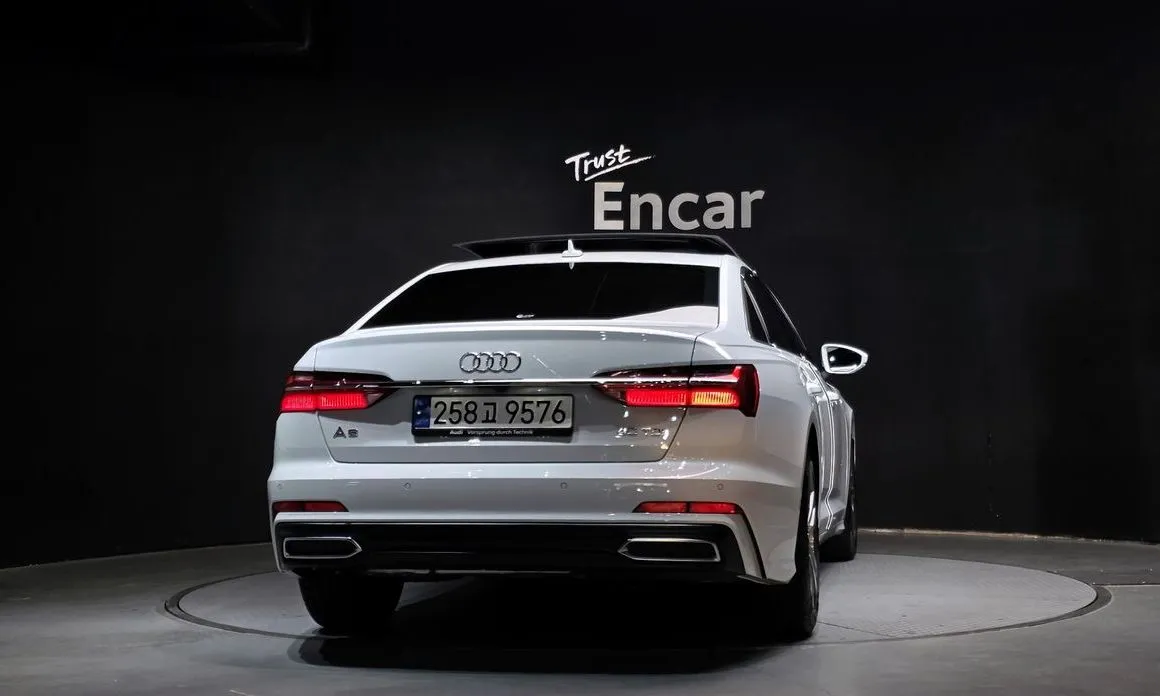 Audi A6 — фото 8