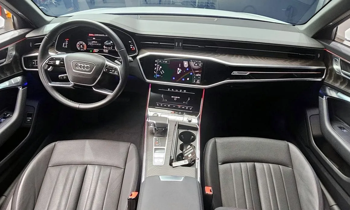 Audi A6 — фото 10