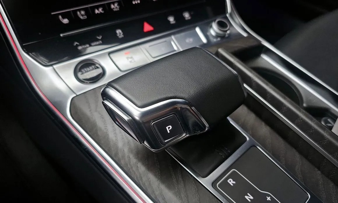 Audi A6 — фото 5