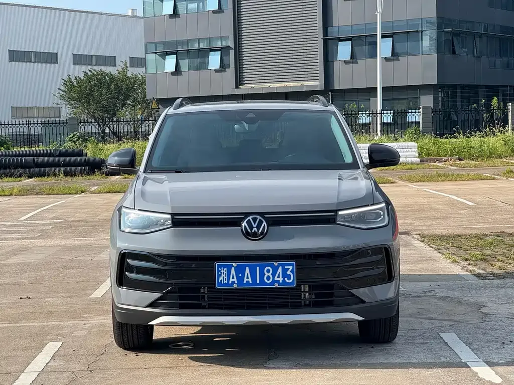 Volkswagen Tharu — фото 6