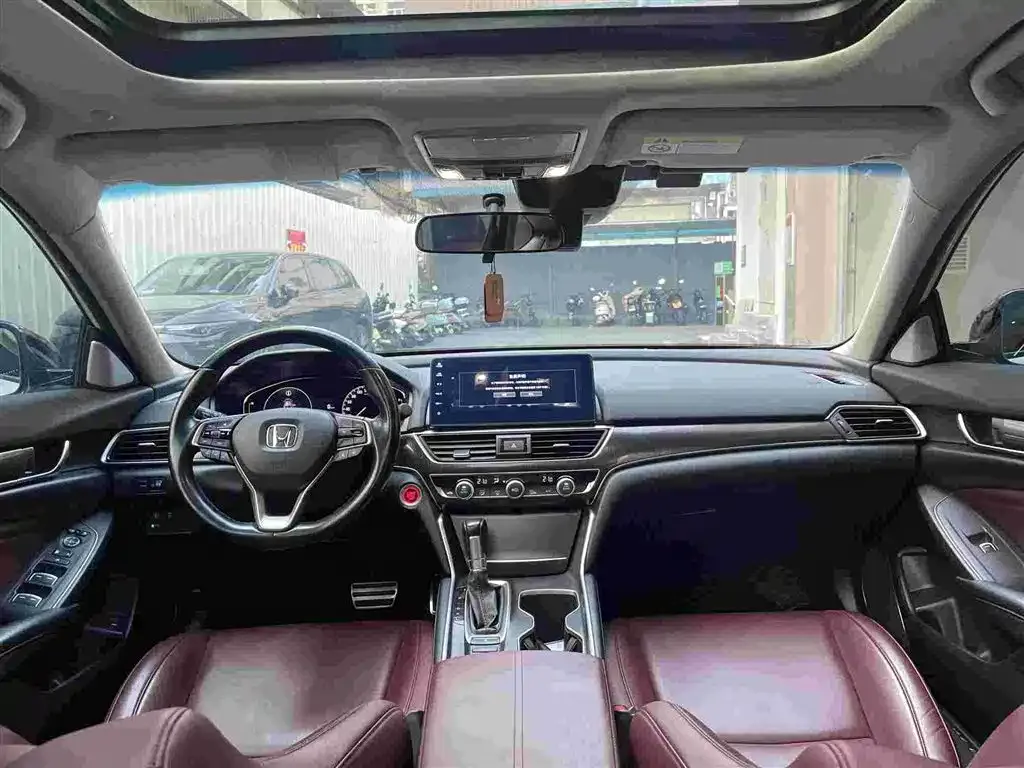 Honda Accord — фото 4