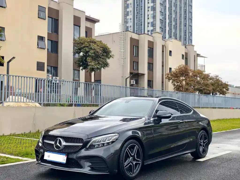 Mercedes-Benz C-Class (Import) — фото 1