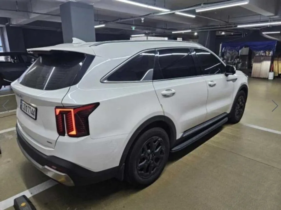 Kia Sorento — фото 3