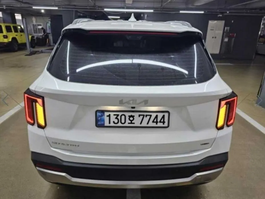 Kia Sorento — фото 10