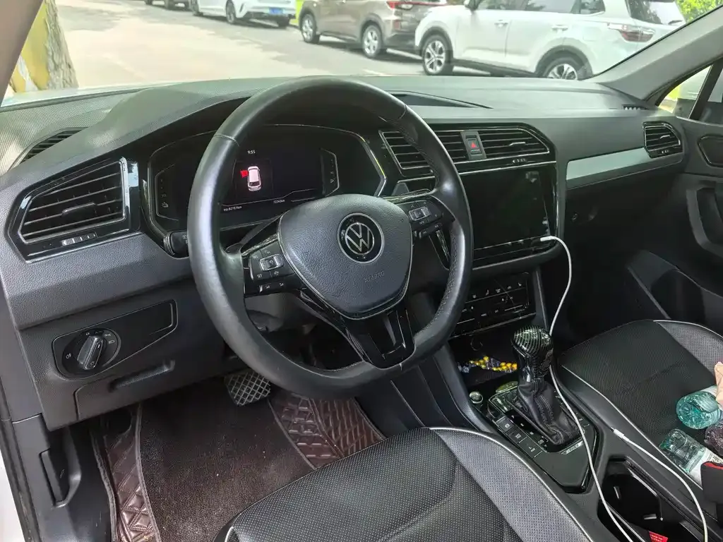 Volkswagen 途观L插电混动 — фото 4