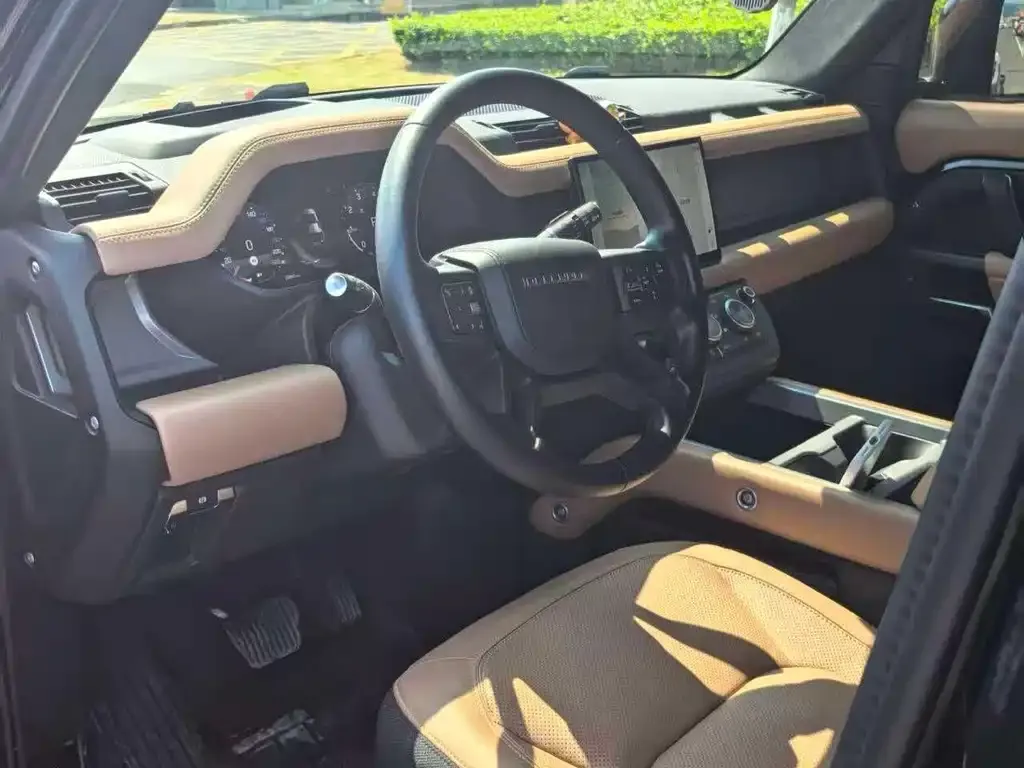 Land Rover Defender — фото 7