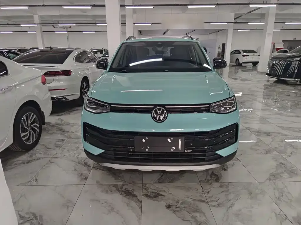 Volkswagen Tharu — фото 6